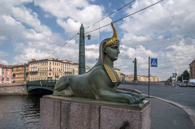 Египетский мост в Петербурге открылся 194 года назад