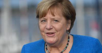 Меркель решила продолжать строительство "Северного потока - 2"