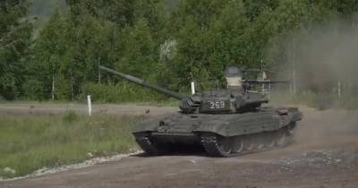 Польский генерал выругался при сравнении своих танков с Т-72