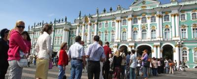 Санкт-Петербург обошёл Сочи по среднему чеку расходов туристов