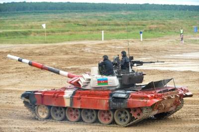 Азербайджан отказался от участия в международных военных учениях в РФ