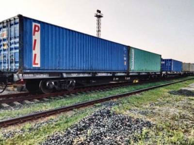 В Украину прибыл уже девятый контейнерный поезд из Китая: что он привез