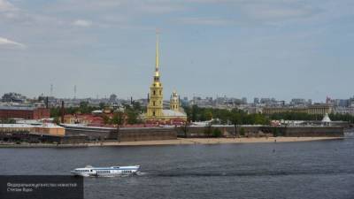 Петербург опередил Сочи по сумме среднего туристического чека