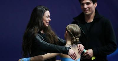 Олимпийская чемпионка расплакалась после выступления ученицы Плющенко