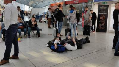 Граждан США, Канады и Германии не выпускают из львовского аэропорта