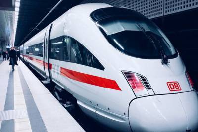 Германия: Deutsche Bahn завлекает молодёжь билетами со скидкой