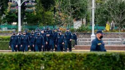БТР, силовики и водомёты: в Минске – «Марш единства»