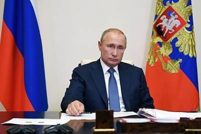 Путин объяснил совет артистам не выступать во время коронавируса