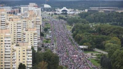 На "Марш единства" в Минске вышли 100 тыс. человек