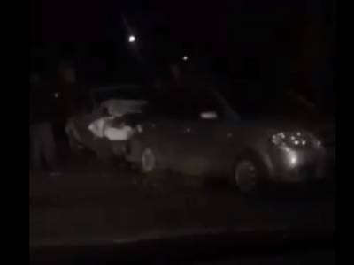 В Ужгороде столкнулись авто Renault и Chevrolet: полицейский автомобиль разбит