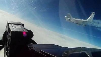 Почему СФ РФ поднимает МиГ-31, а не Су-35 на перехват самолетов НАТО