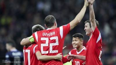 Россия удержала преимущество в матче с Венгрией