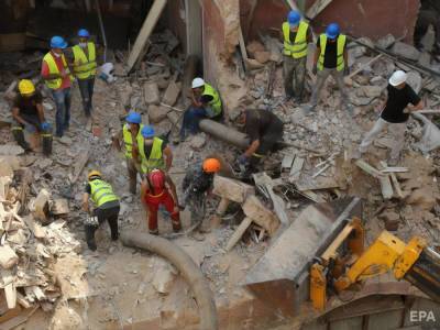 "Признаков жизни нет". Спасатели в Бейруте прекратили поиски на руинах, где приборы фиксировали сердцебиение
