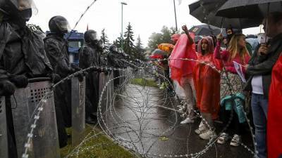 Белорусский "Марш единства": протесты и задержания