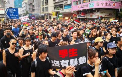 В Гонконге снова прошли массовые демонстрации