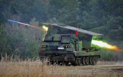 США проведут боевые стрельбы из реактивной системы залпового огня на границе Эстонии и России