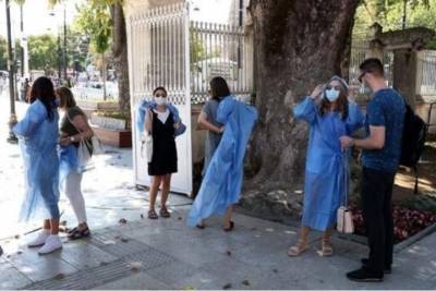 Петербуржцев просят соблюдать дресс-код при посещении Святой Софии в Стамбуле