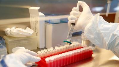 Разработчик вакцины от коронавируса дал прогноз по окончанию пандемии