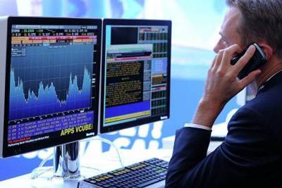 Российский рынок акций умеренно прибавляет, акции "Полюса" растут на новостях