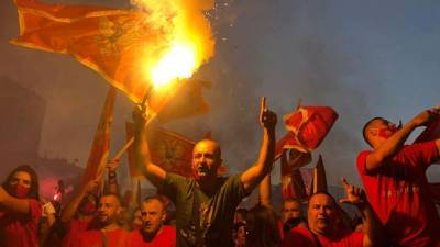 Сербы назвали «поминками по режиму» митинг в поддержку президента Черногории