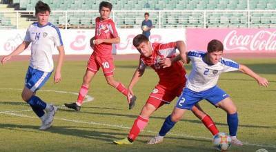 «Молодежка» Таджикистана обыграла сверстников из Узбекистана во втором товарищеском матче