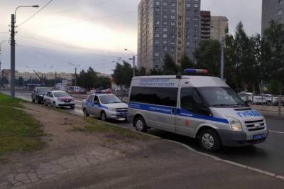 ГИБДД провела рейд против нарушителей на юго-западе Петербурга