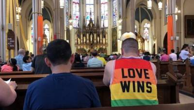 В РКЦ призвали делиться «дарами ЛГБТ»