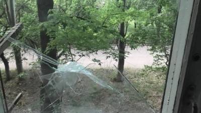 Украинские силовики обстреляли Донецк из гранатометов
