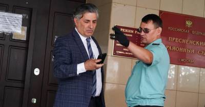 Адвокат Ефремова пообещал выложить в Сеть записи суда