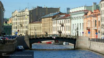 Ремонт Большого Конюшенного моста в Петербурге продлится более года