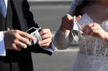 Порядок проведения свадеб на 30 человек сохранится как минимум до конца сентября