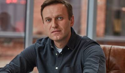 Алексея Навального вывели из искусственной комы