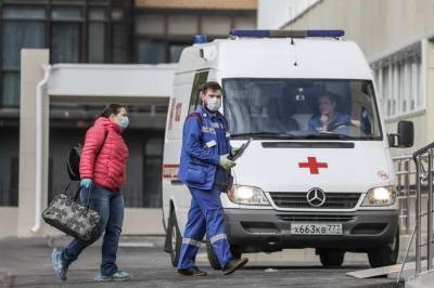 Об очагах коронавируса в медорганизациях сообщила Попова