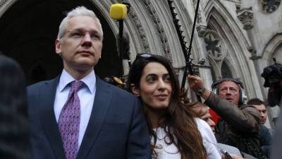 Британский суд отказался отсрочить слушания по делу об экстрадиции Ассанжа