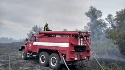 Спасатели ликвидировали два очага огня на Луганщине