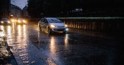 Столичных водителей призвали к осторожности из-за дождя