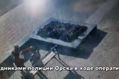 Министр культуры назвала дегенератом человека, повалившего памятник Пушкину в Орске