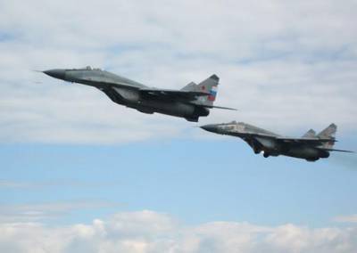Военные летчики России на учениях в Армении отработали воздушный бой