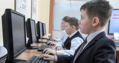 В школах Грузии станет обязательным ведение электронного журнала