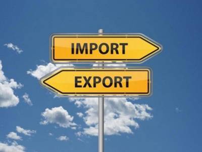 Украине нужно и возобновить работу торговых представительств, и организовать комплексную поддержку экспортеров - экономист