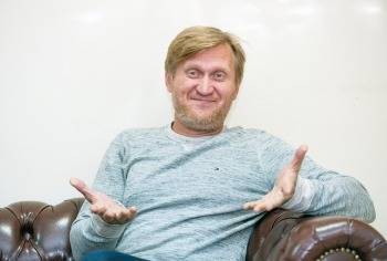 Андрей Рожков из «Уральских пельменей» пошел работать электриком