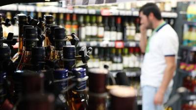 Из магазинов может исчезнуть импортный алкоголь