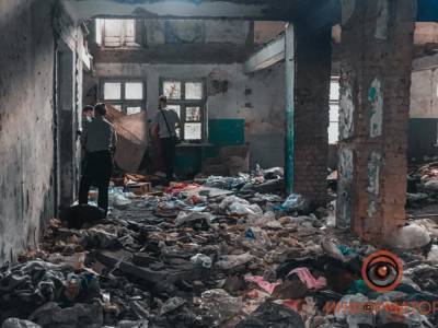 В центре Днепра в заброшенном здании нашли труп женщины