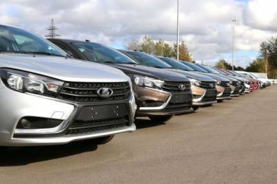 Рынок новых легковых автомобилей в августе сократился на 8%