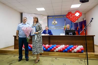 Волгоградских врачей наградили за вклад в борьбу с коронавирусом