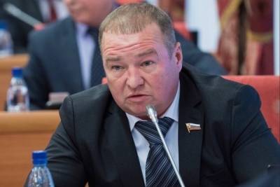 Ярославский депутат предложил пожить на прожиточный минимум