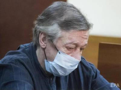 Суд в РФ признал Ефремова виновным в смертельном ДТП, его осудили на восемь лет лишения свободы