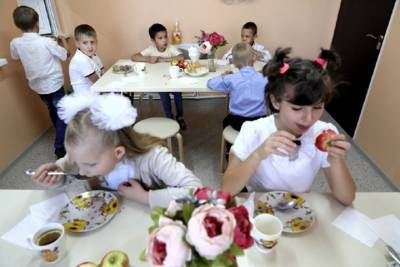 110 тысяч волгоградских учащихся получают горячее питание в школе