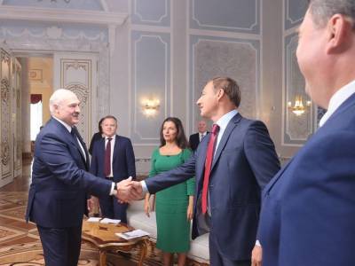 Лукашенко собрал на интервью кремлевских пропагандистов