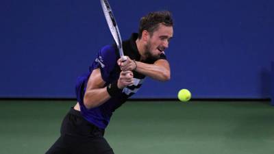 Чесноков назвал фаворита матча Медведев — Рублёв в четвертьфинале US Open